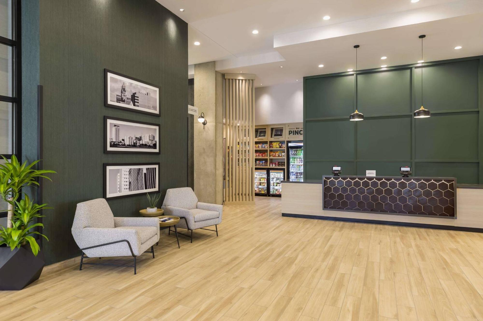 Towneplace Suites By Marriott Rochester Mayo Clinic Area Экстерьер фото
